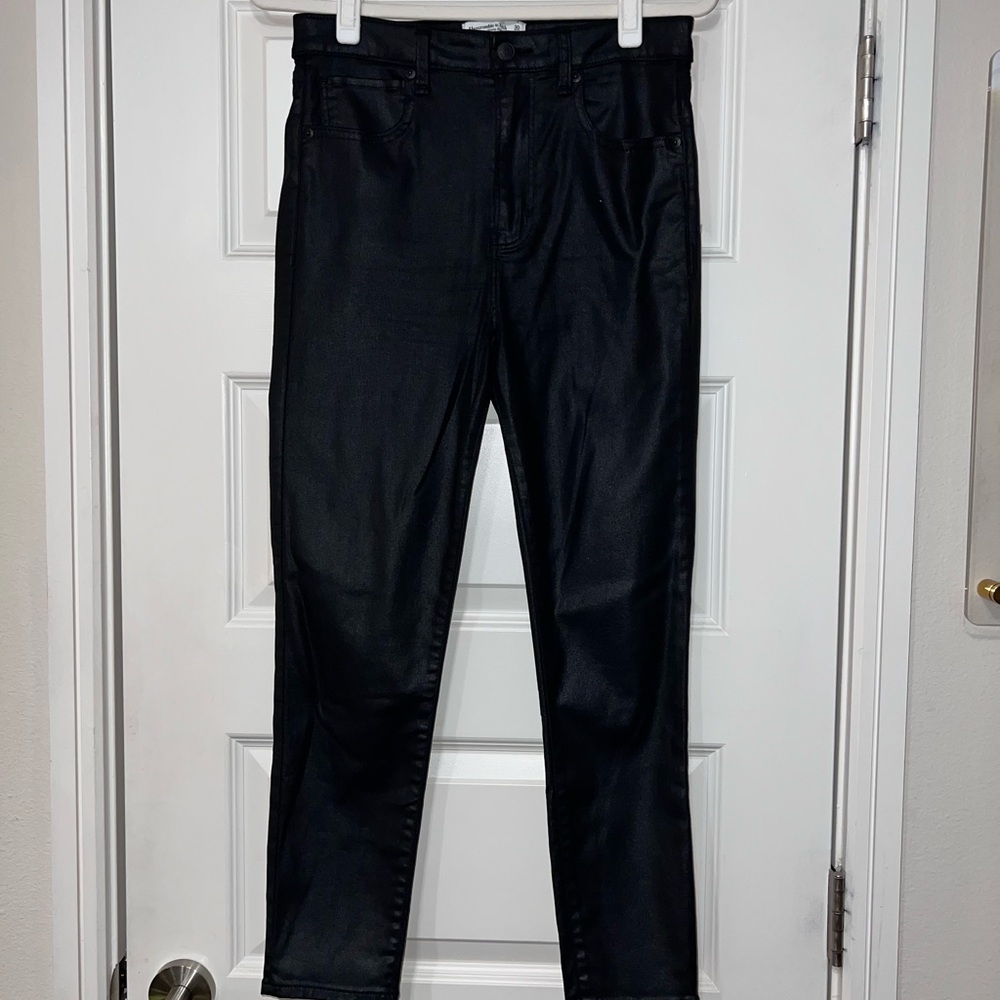 Abercrombie & Fitch Black Super Skinny Ankle High Rise Jeans